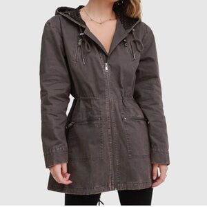 Belle & Bloom Westwood Hooded Utility Jacket size large